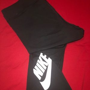 Nike leggings